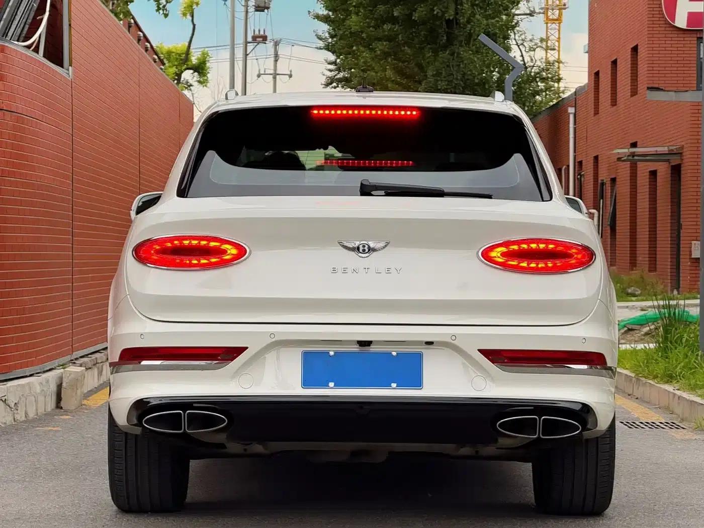 Bentayga 2021 4.0T V8 — миниатюра 5
