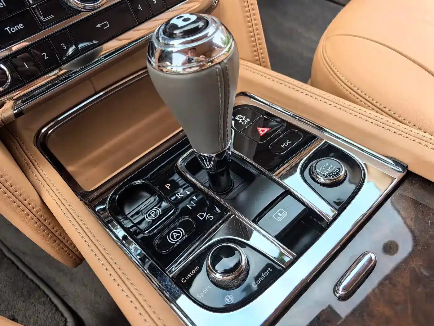 Mulsanne 2015 6.8T Standard Edition — миниатюра 11