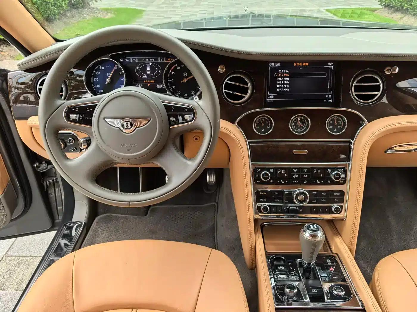 Mulsanne 2015 6.8T Standard Edition — миниатюра 24