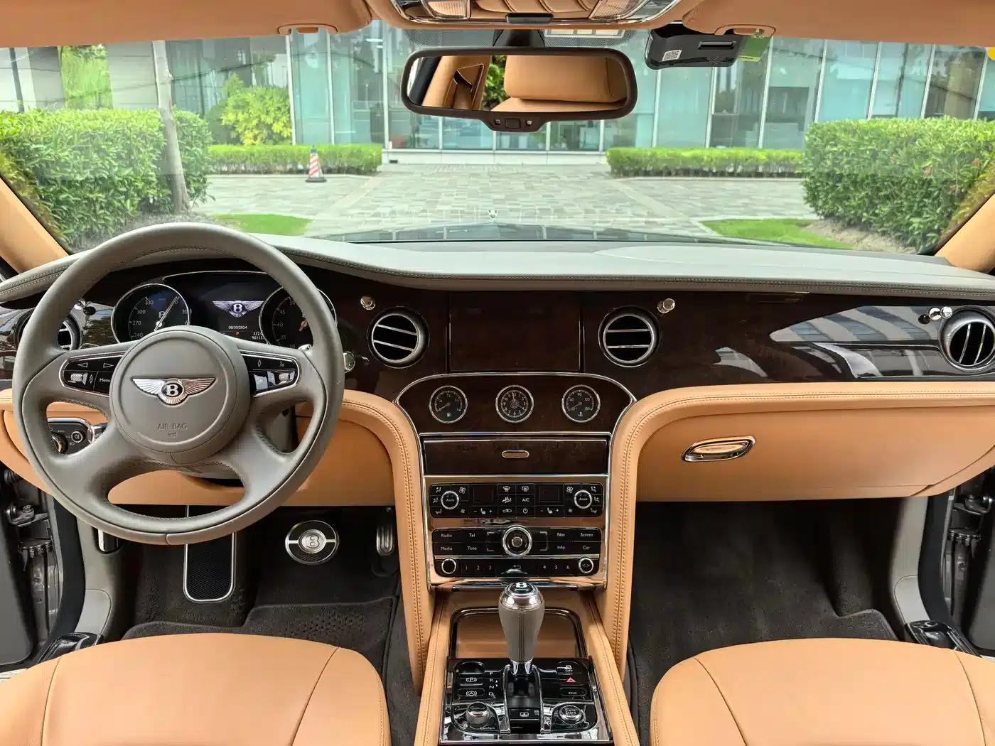 Mulsanne 2015 6.8T Standard Edition — миниатюра 25