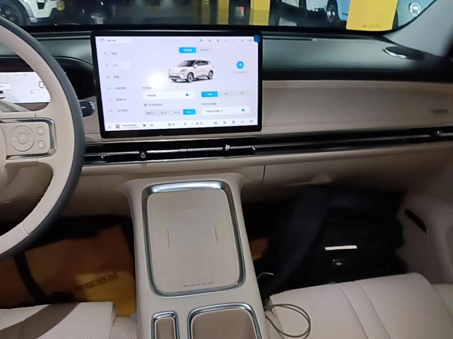 Wuling Bingo S 2025 Model 325km Flagship Edition — миниатюра 15