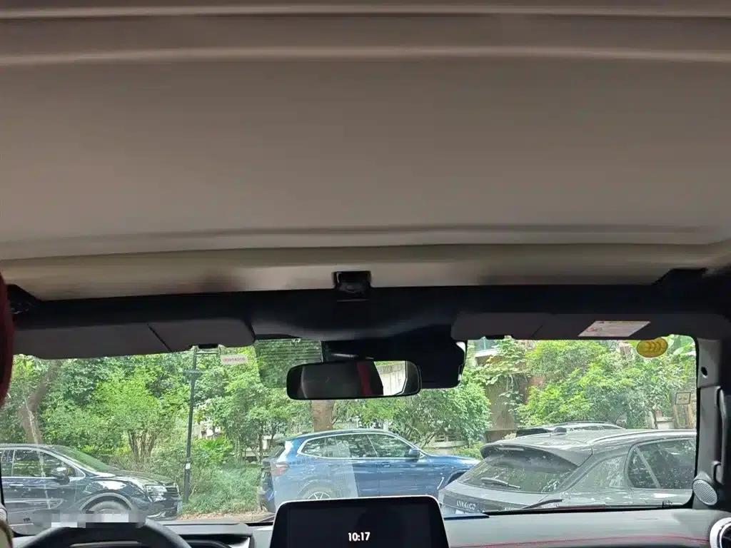 Beijing BJ40 2020 2.0T Automatic 4WD Tribute Edition Knight Model — миниатюра 9