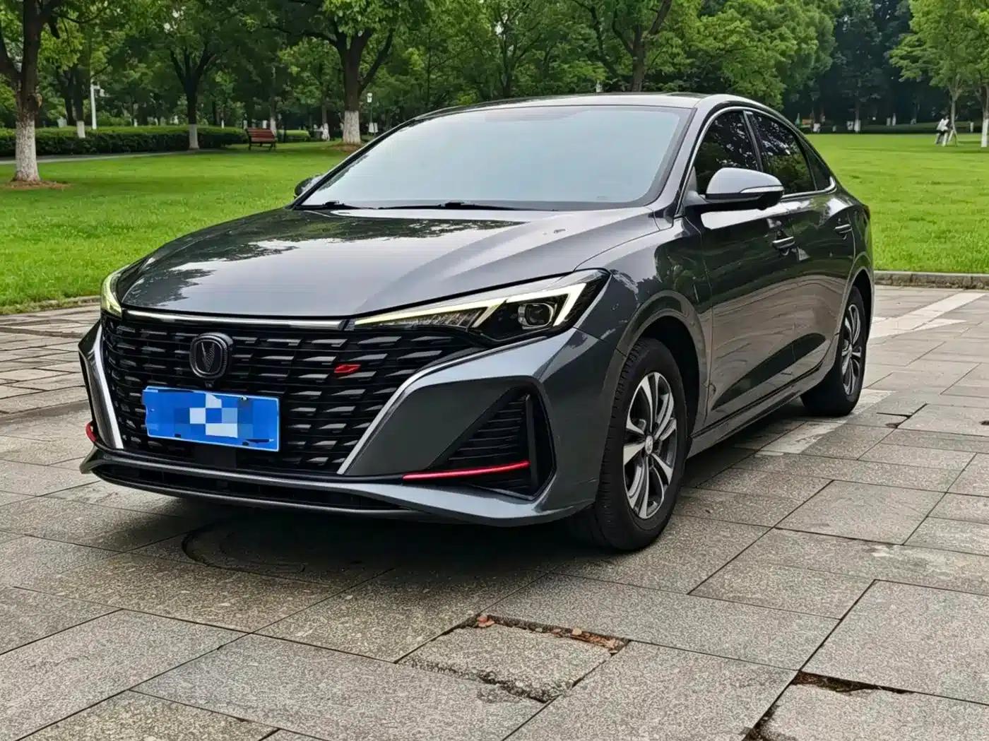 Changan Eado 2023 Enjoy Edition PLUS Blue Whale NE 1.4T GDI DCT Premium Edition — миниатюра 1