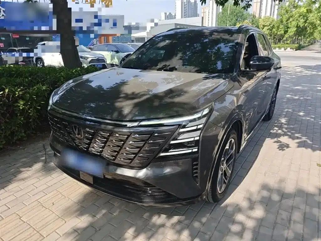 Changan CS75PLUS 2025 Fourth Generation 1.5T New Blue Whale Smart Premium Edition — миниатюра 1