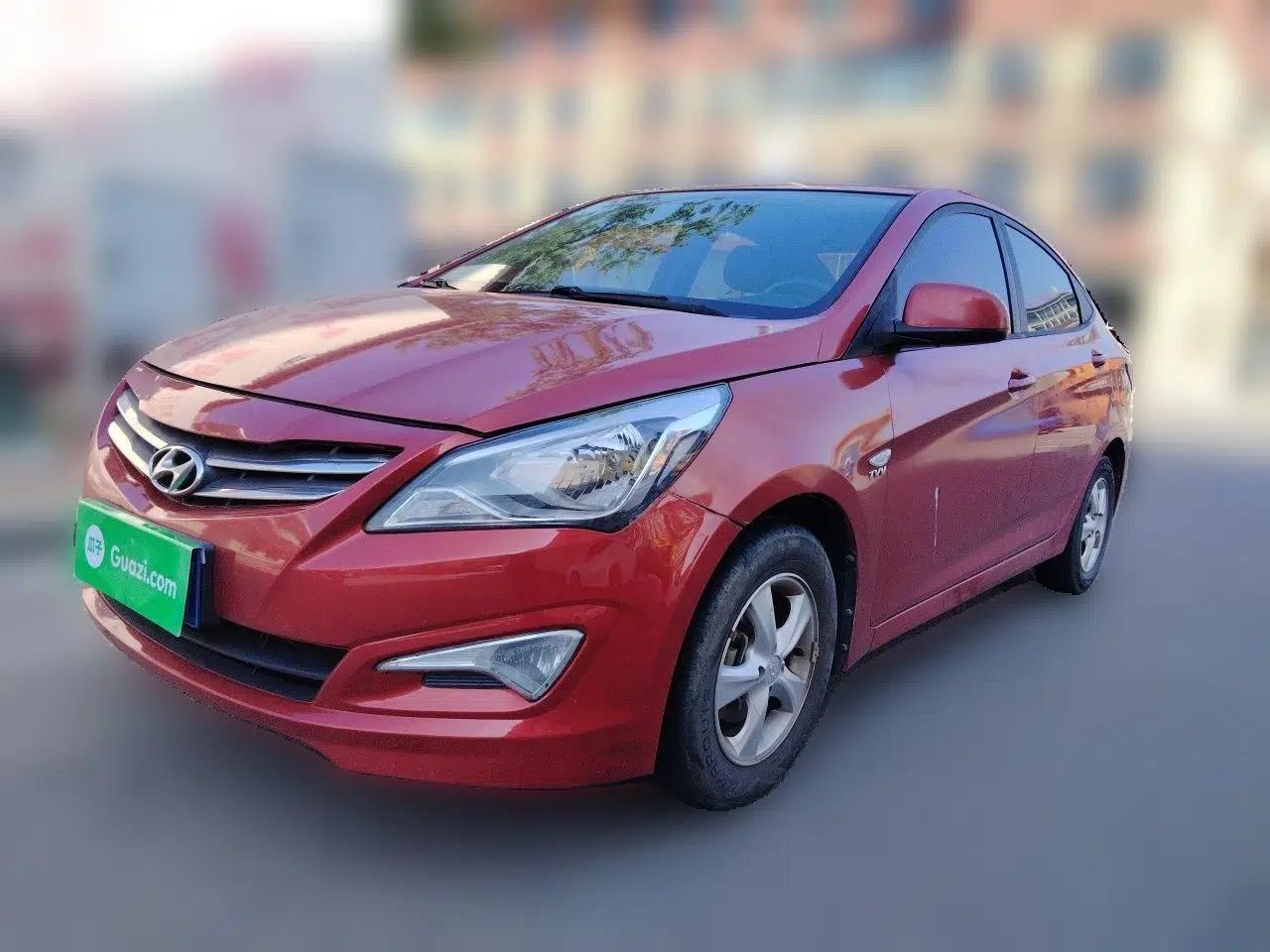 Hyundai Verna (older generation) 2014 1.4L Automatic Smart GLS — миниатюра 1