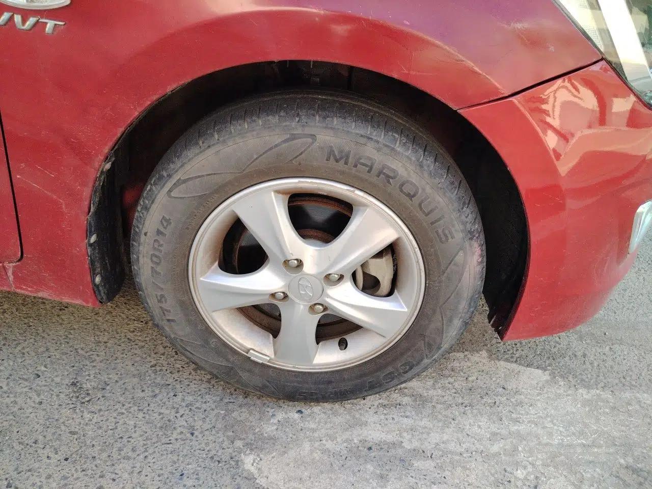 Hyundai Verna (older generation) 2014 1.4L Automatic Smart GLS — миниатюра 8