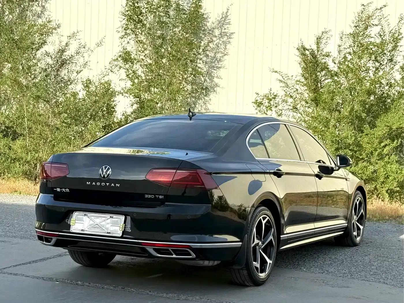 Volkswagen Magotan 2023 2 Millionth Unit Commemorative Edition 330TSI DSG Luxury — миниатюра 7