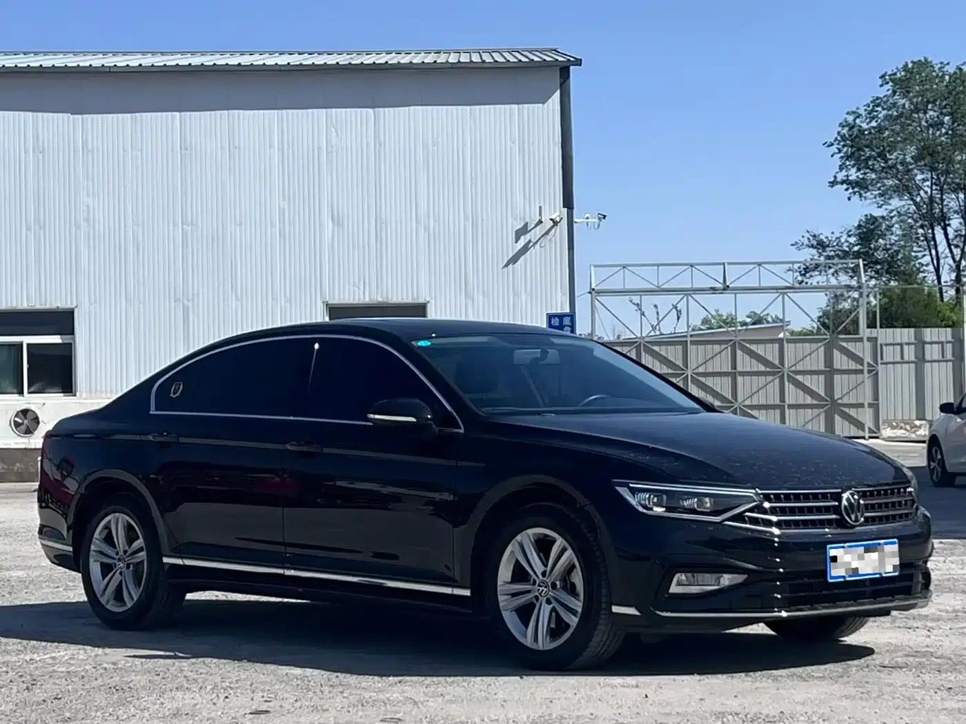 2025 Volkswagen Passat 280TSI DSG Comfort Edition — миниатюра 3