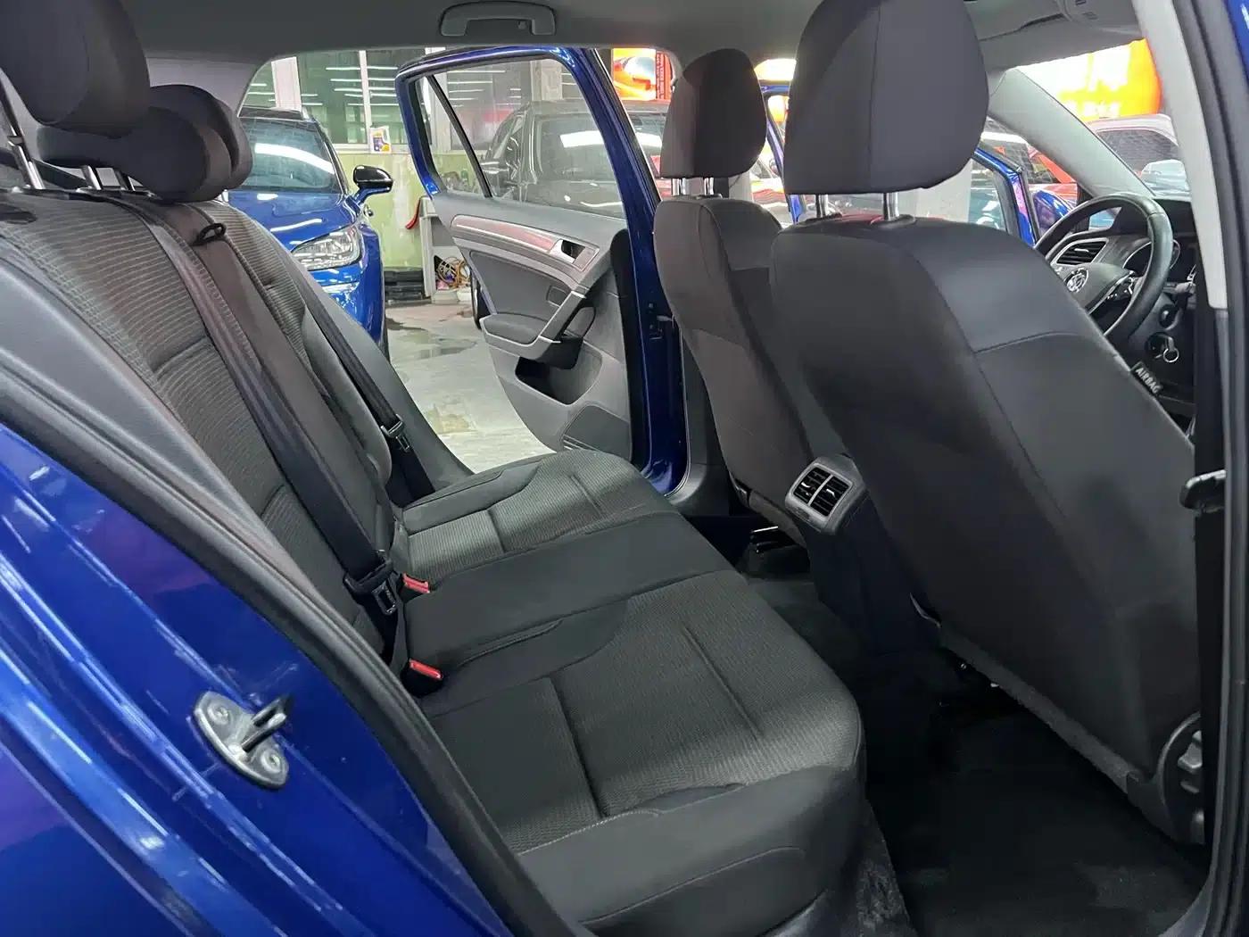 2014 Golf 1.6L Automatic Comfort — миниатюра 11