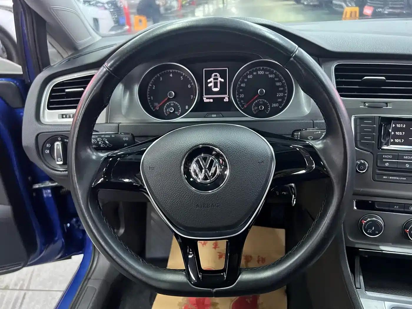 2014 Golf 1.6L Automatic Comfort — миниатюра 13