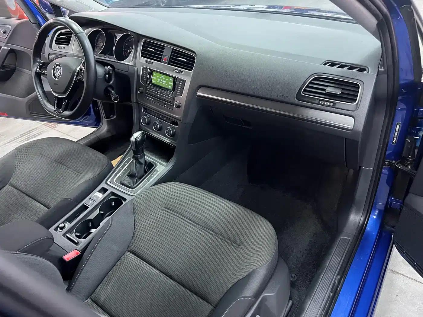 2014 Golf 1.6L Automatic Comfort — миниатюра 9