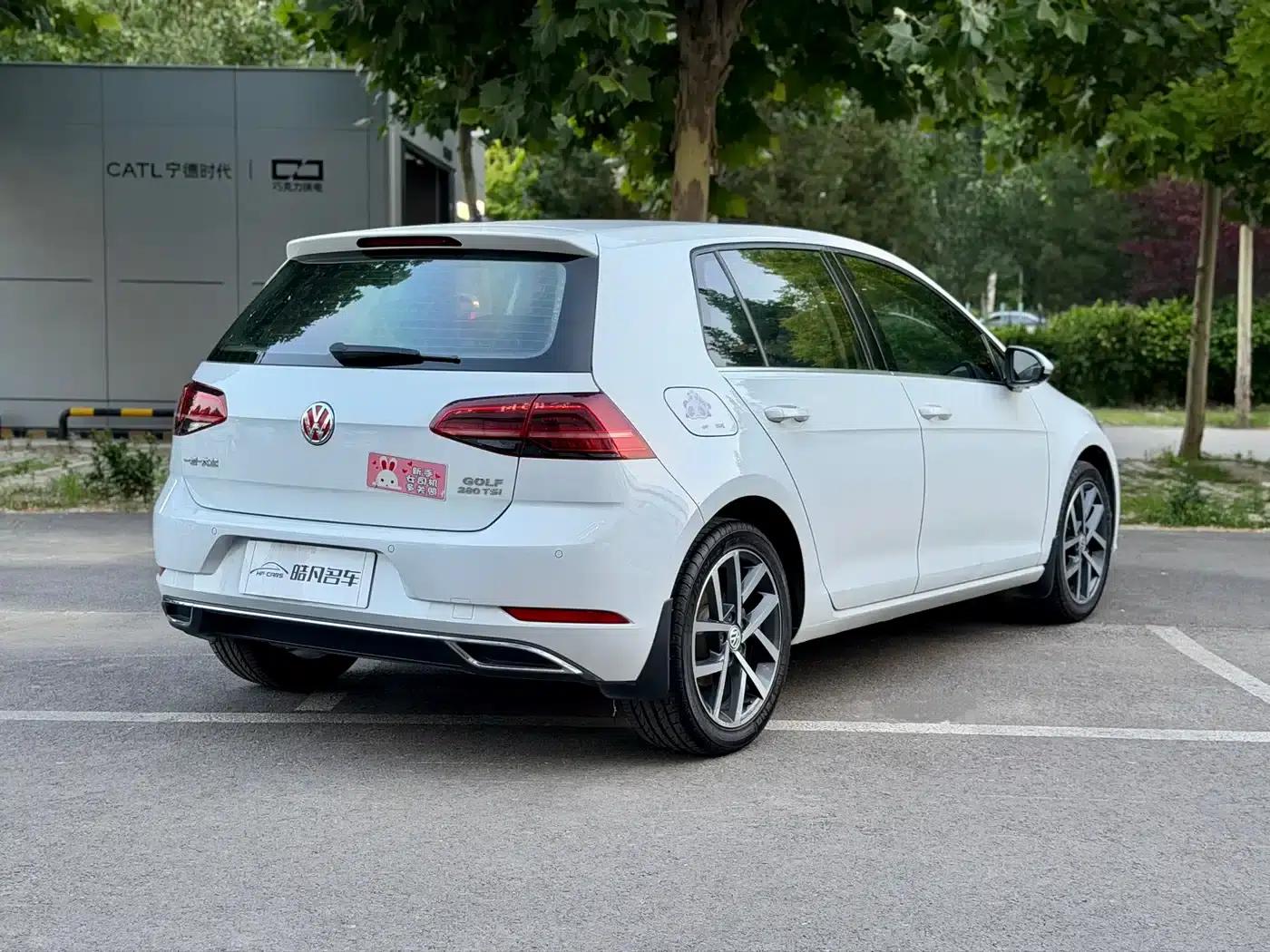 2019 Golf 280TSI DSG Luxury (China VI Emission Standard) — миниатюра 3