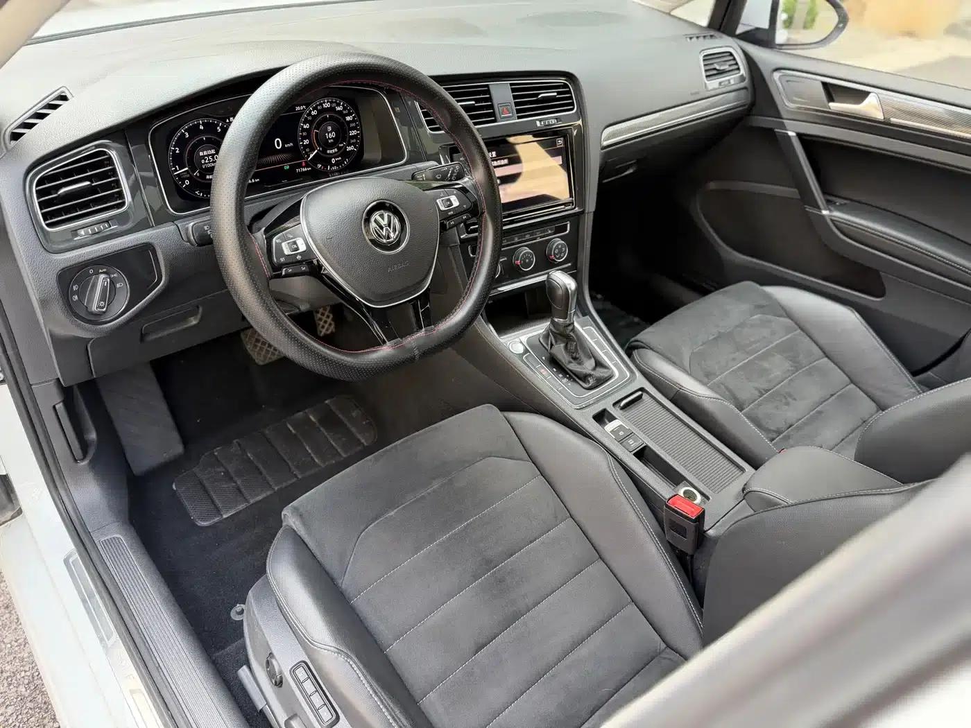2019 Golf 280TSI DSG Luxury (China VI Emission Standard) — миниатюра 5