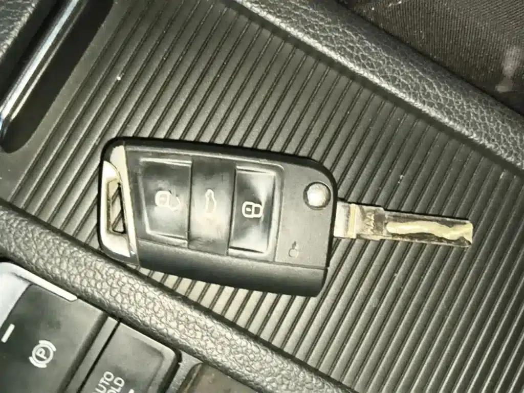 2016 Golf 230TSI Automatic Comfort — миниатюра 9