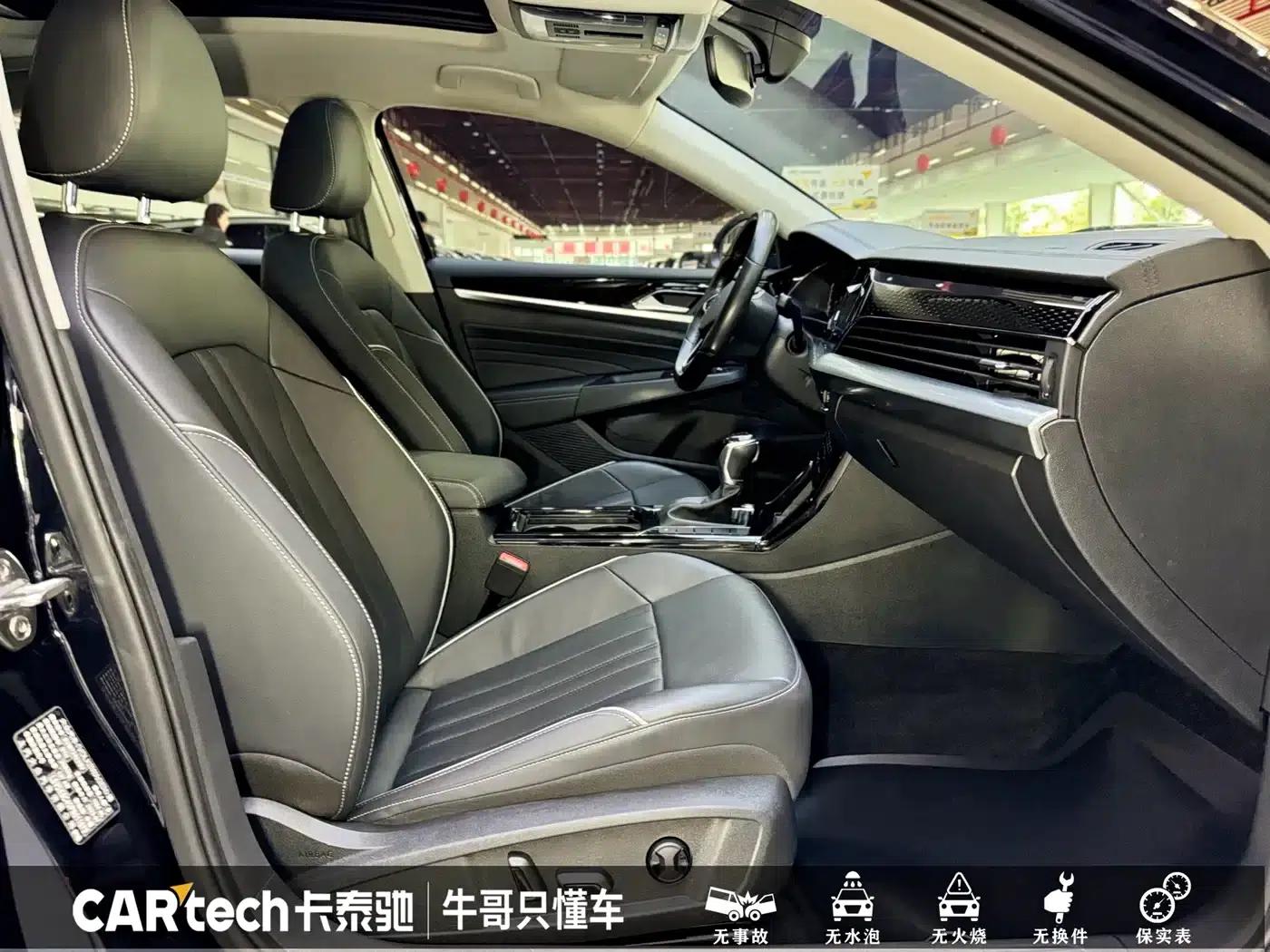 2023 Volkswagen Passat 330TSI Starry Sky Elite Edition — миниатюра 15