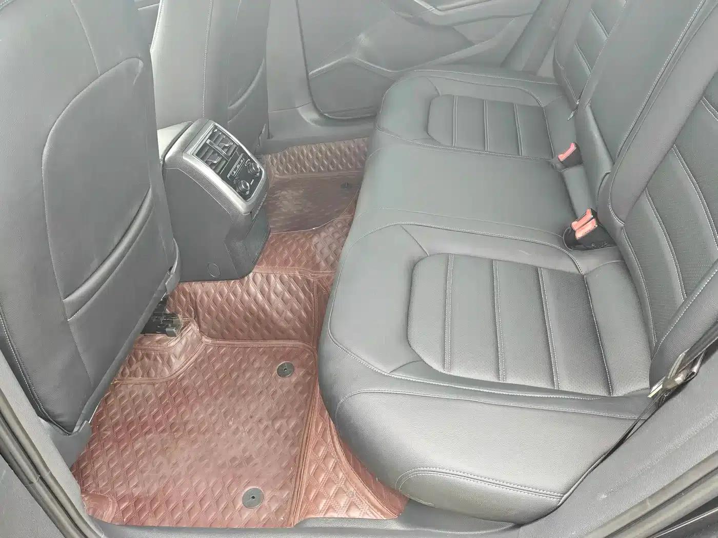 2016 Passat 330TSI DSG Premium Edition — миниатюра 5