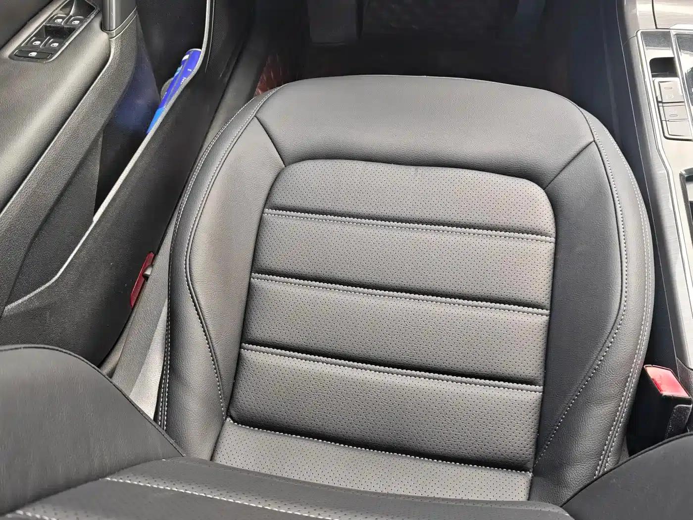 2016 Passat 330TSI DSG Premium Edition — миниатюра 8