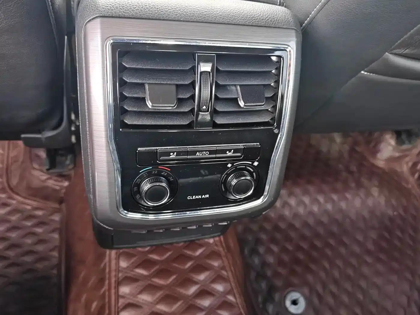2016 Passat 330TSI DSG Premium Edition — миниатюра 10