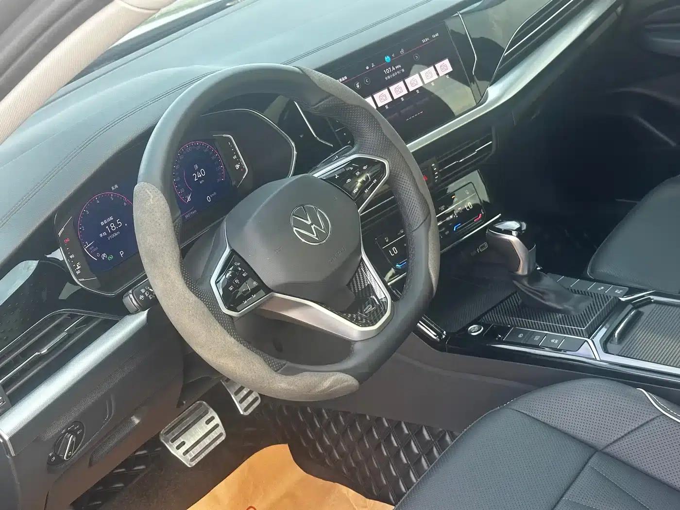 2023 Volkswagen Passat 330TSI Starry Sky Luxury Edition — миниатюра 5