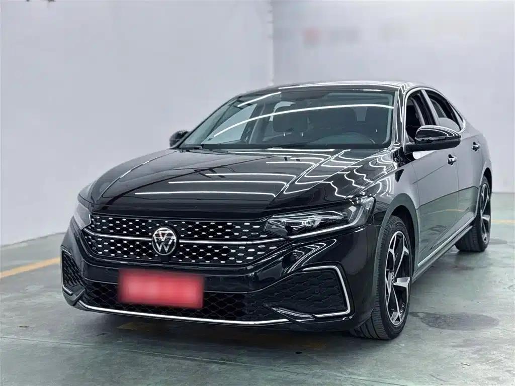 2023 Passat Facelift 330TSI Starry Sky Elite Edition — миниатюра 3
