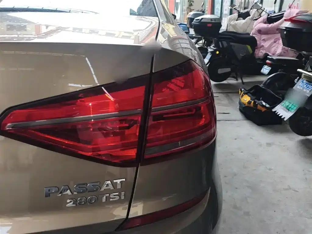 2017 Passat 280TSI DSG Premium Edition — миниатюра 8