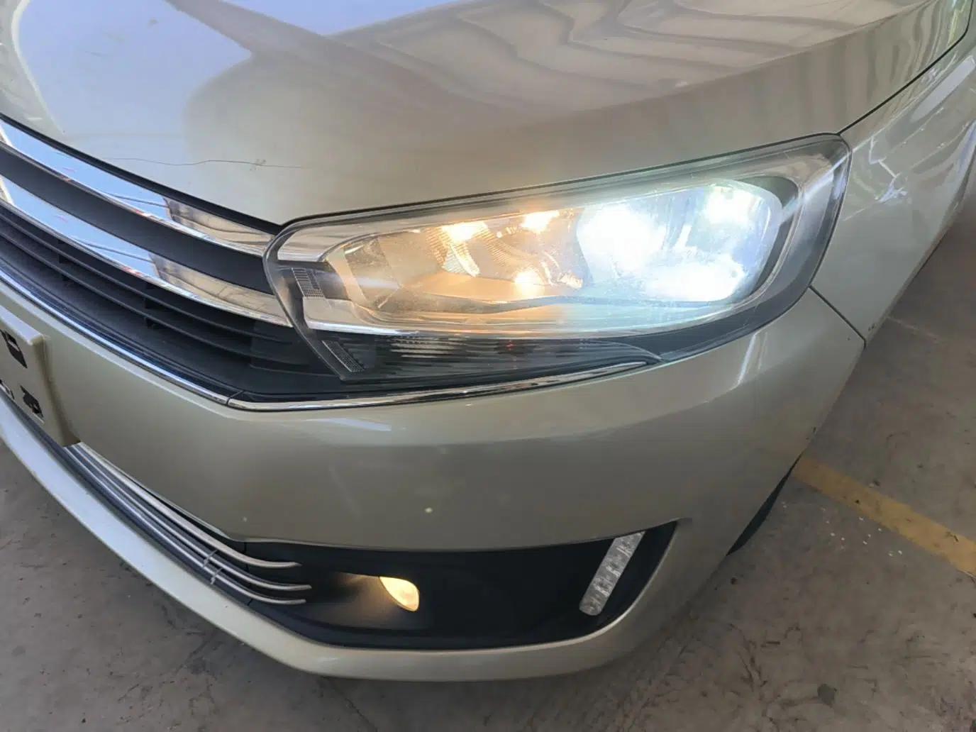Citroen C4 Sega 2016 1.2THP Automatic Flagship Model — миниатюра 8