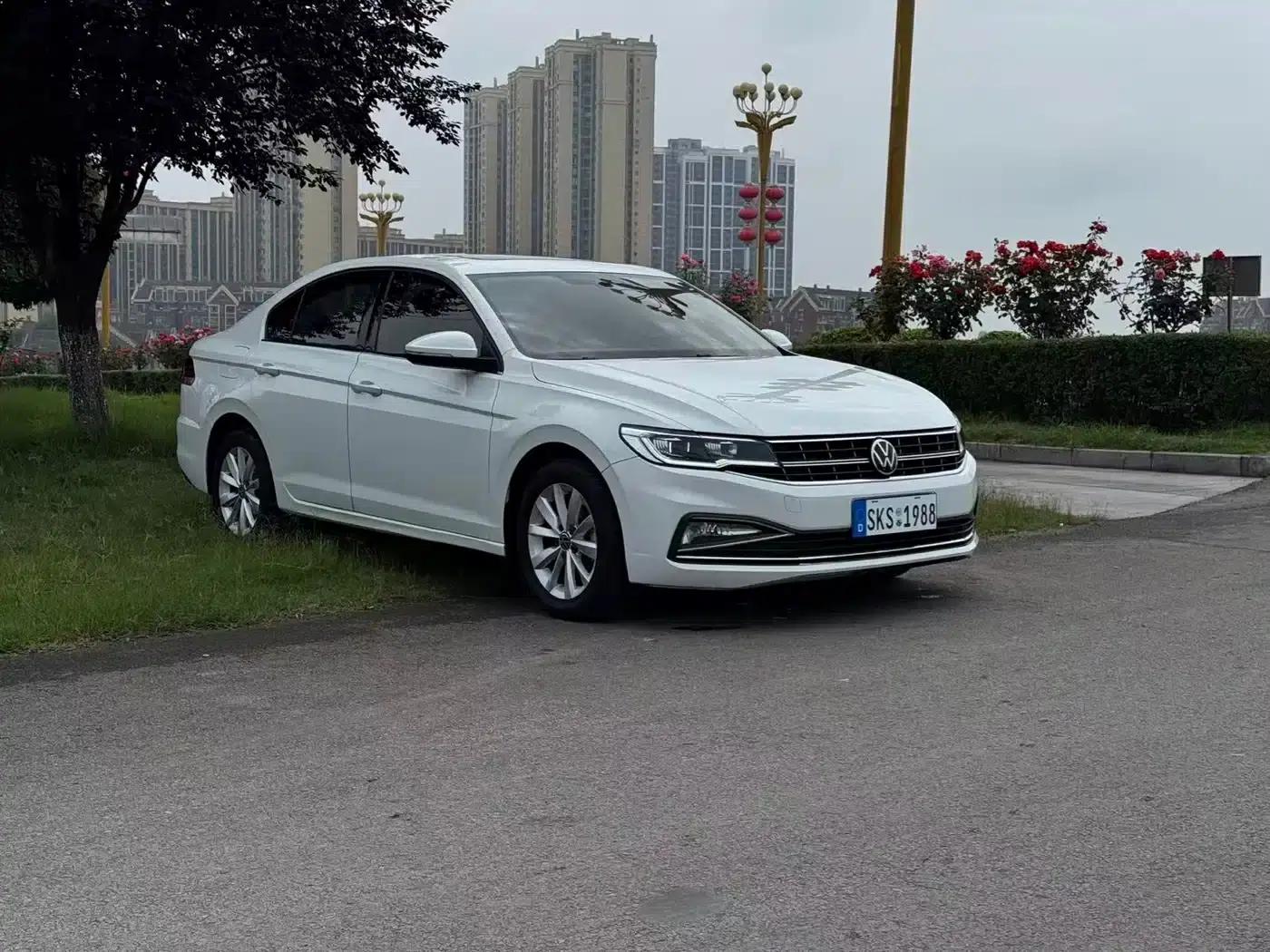 2021 Volkswagen Bora 1.5L Automatic Elite Smart Edition — миниатюра 3