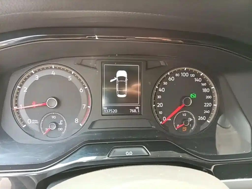 2019 Volkswagen Bora 1.5L Automatic Fashion Edition — миниатюра 12