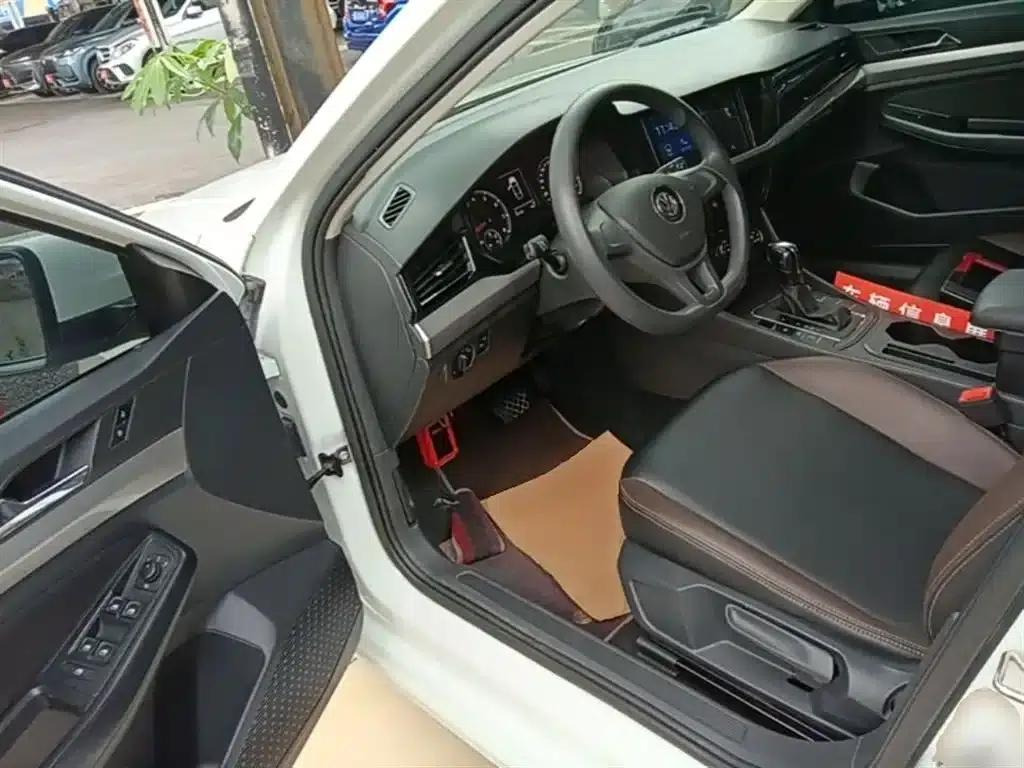 2019 Volkswagen Bora 1.5L Automatic Fashion Edition — миниатюра 16