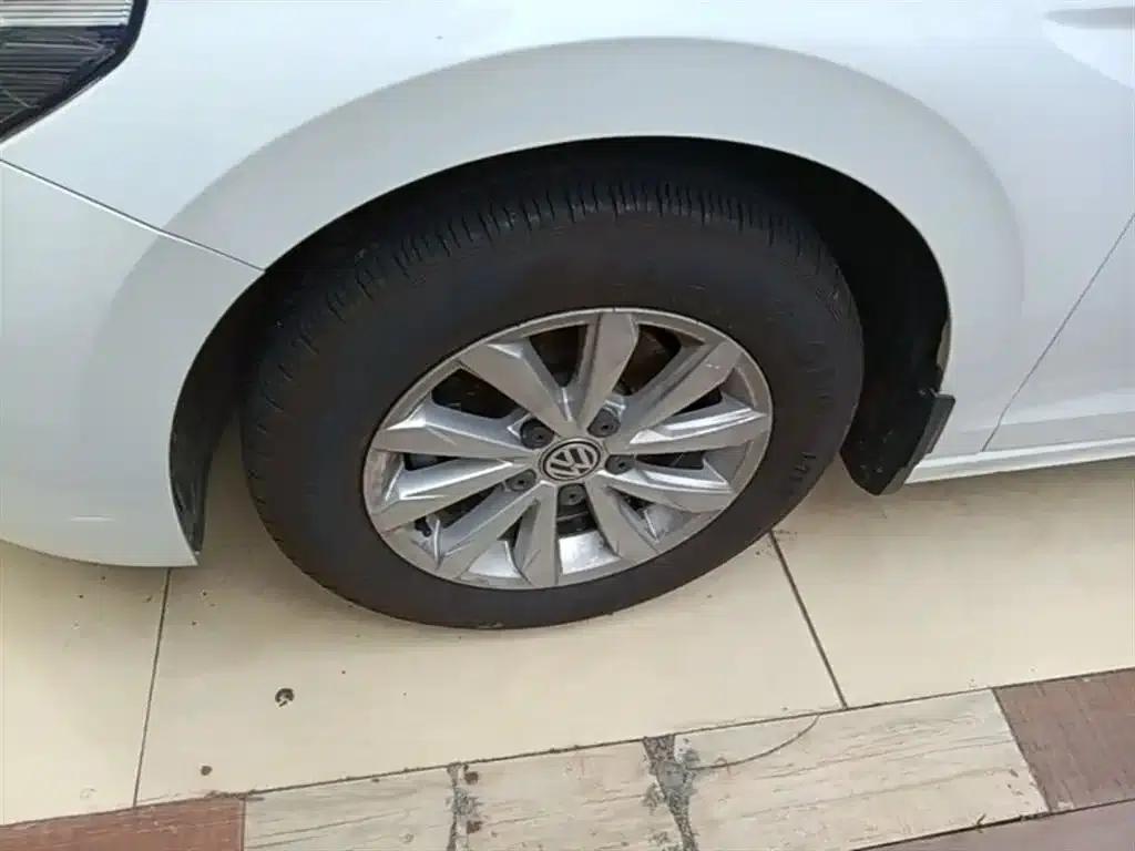 2019 Volkswagen Bora 1.5L Automatic Fashion Edition — миниатюра 23