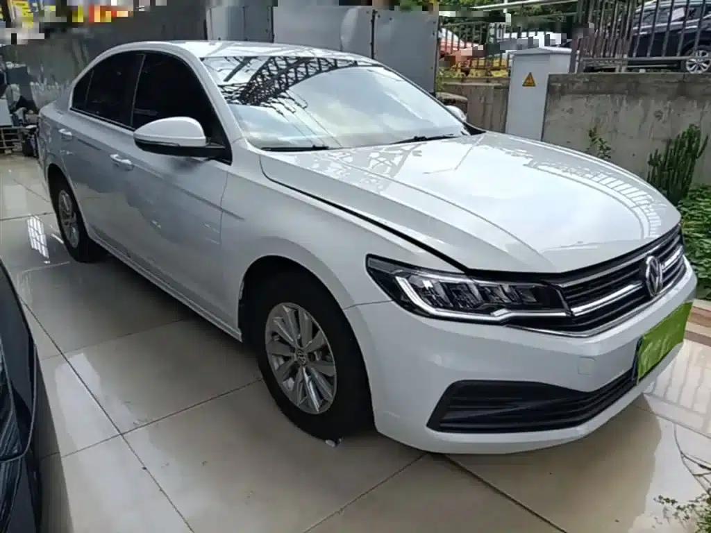 2019 Volkswagen Bora 1.5L Automatic Fashion Edition — миниатюра 4