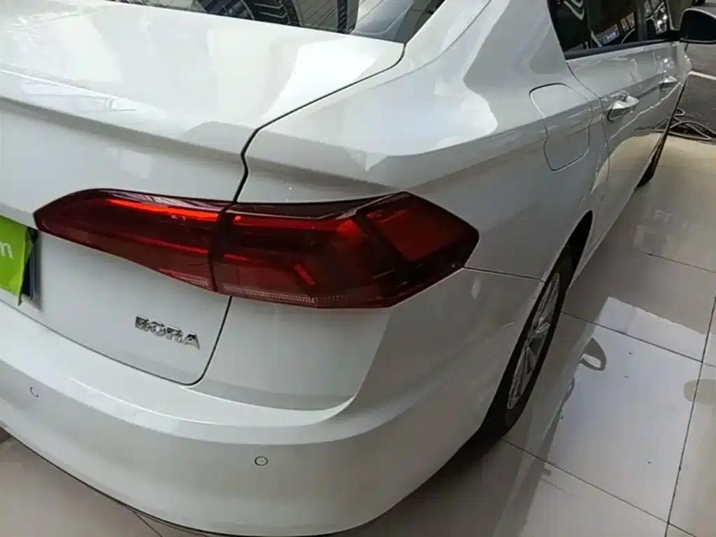 2019 Volkswagen Bora 1.5L Automatic Fashion Edition — миниатюра 8
