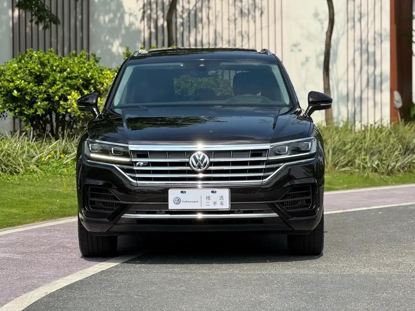Touareg 2019 3.0TSI R-Line Edition (China VI Emission Standard) — миниатюра 2