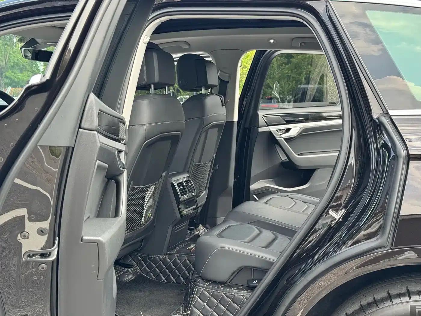 Touareg 2019 3.0TSI R-Line Edition (China VI Emission Standard) — миниатюра 7