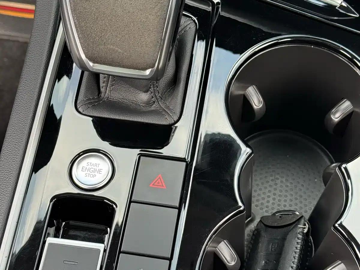 Touareg 2019 3.0TSI R-Line Edition (China VI Emission Standard) — миниатюра 10
