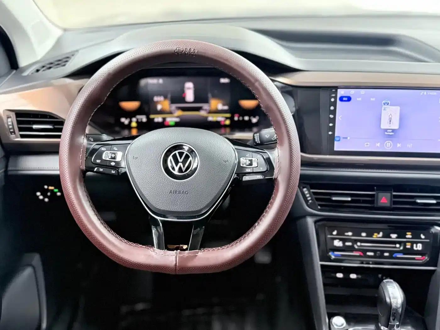 Tharu 2022 280TSI 2WD Luxury Edition — миниатюра 7