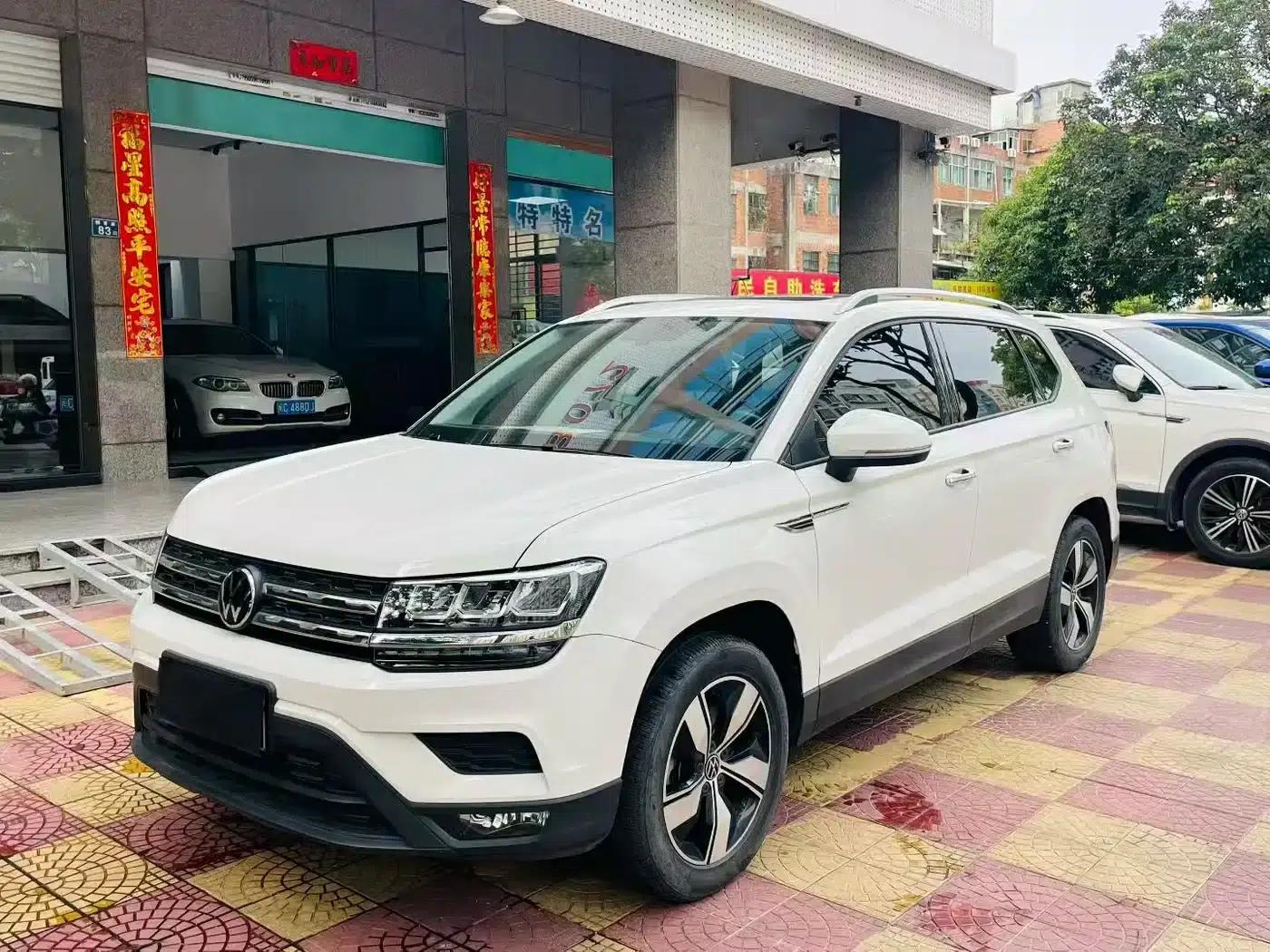 Tharu 2022 280TSI 2WD Luxury Edition — миниатюра 1