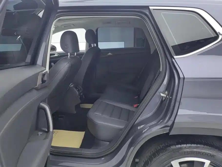 Tharu 2021 280TSI 2WD Luxury Edition PLUS — миниатюра 11