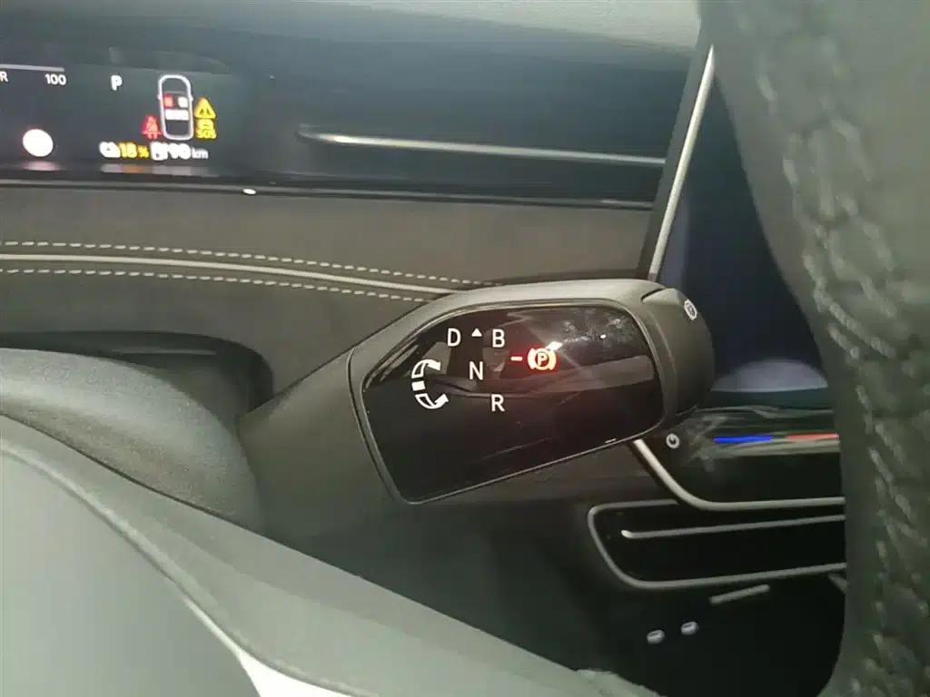 Volkswagen ID.7 VIZZION 2024 PRO — миниатюра 14