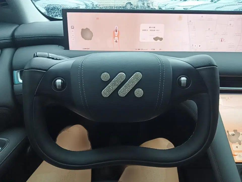 IM LS6 2023 Max Standard Edition — миниатюра 13