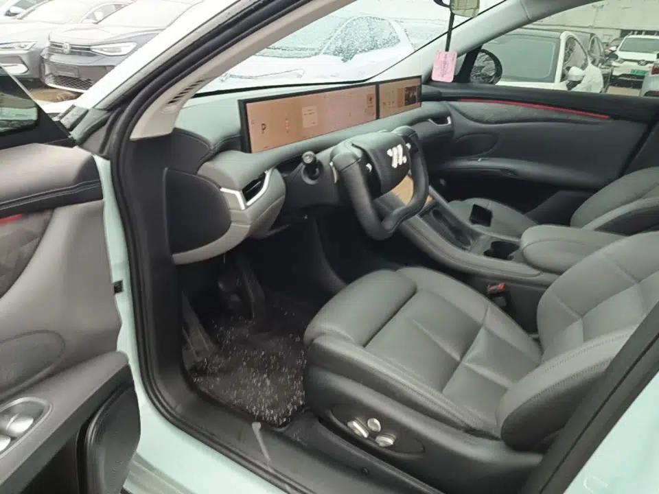 IM LS6 2023 Max Standard Edition — миниатюра 18