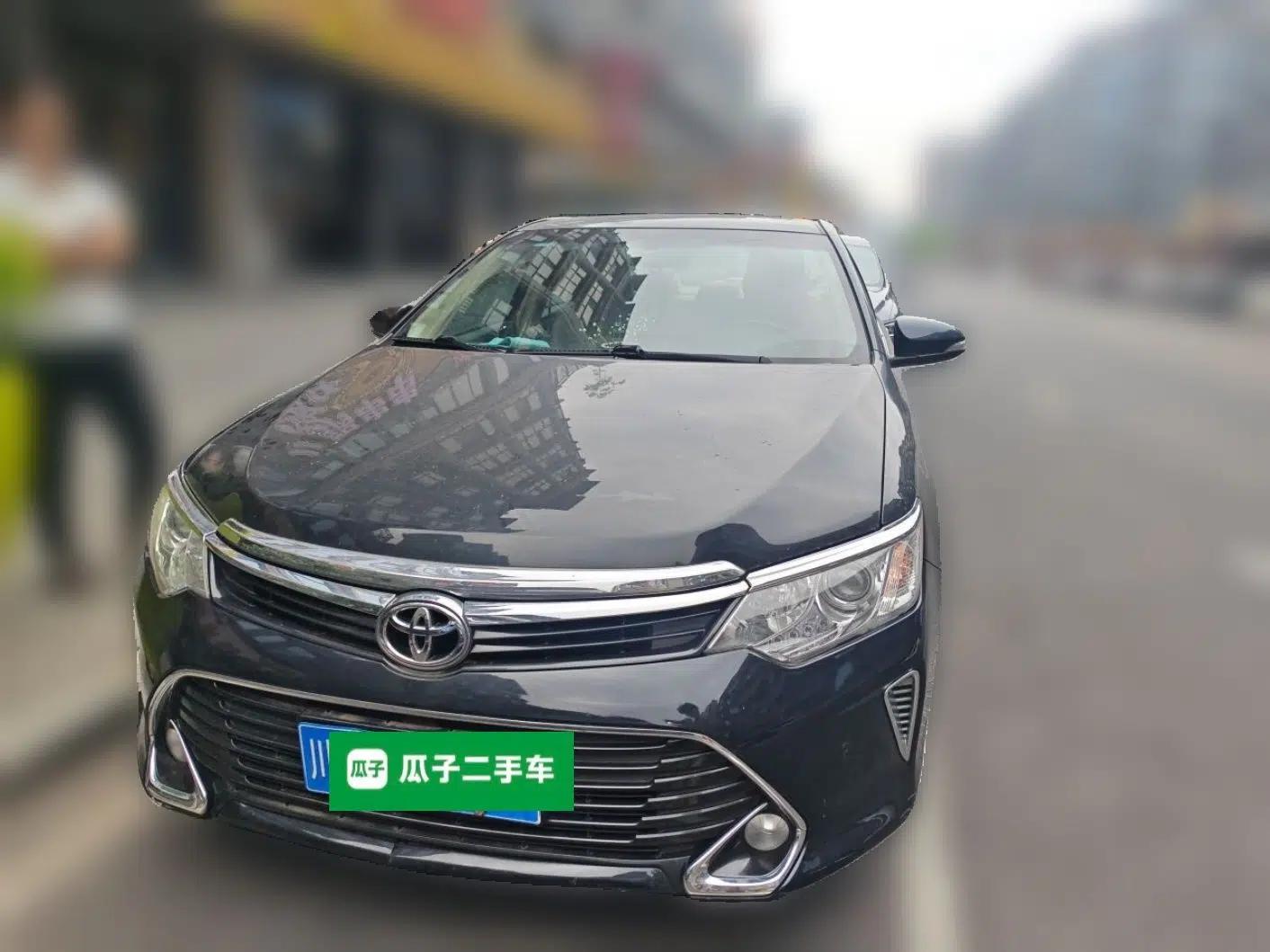 Toyota Camry 2016 2.0G 10th Anniversary Leading Edition — миниатюра 2