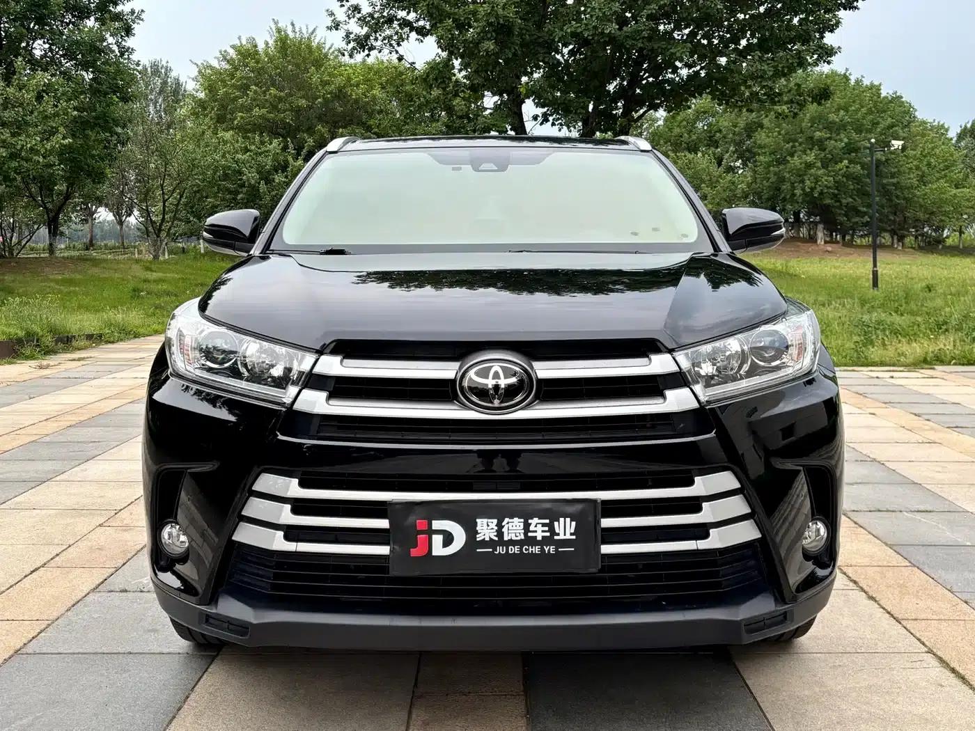 2021 Toyota Highlander 2.0T AWD Luxury 7-seater — миниатюра 3
