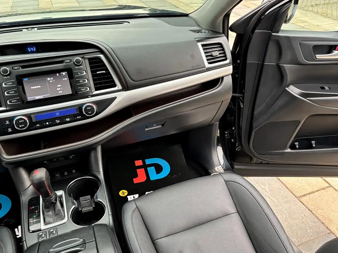 2021 Toyota Highlander 2.0T AWD Luxury 7-seater — миниатюра 21