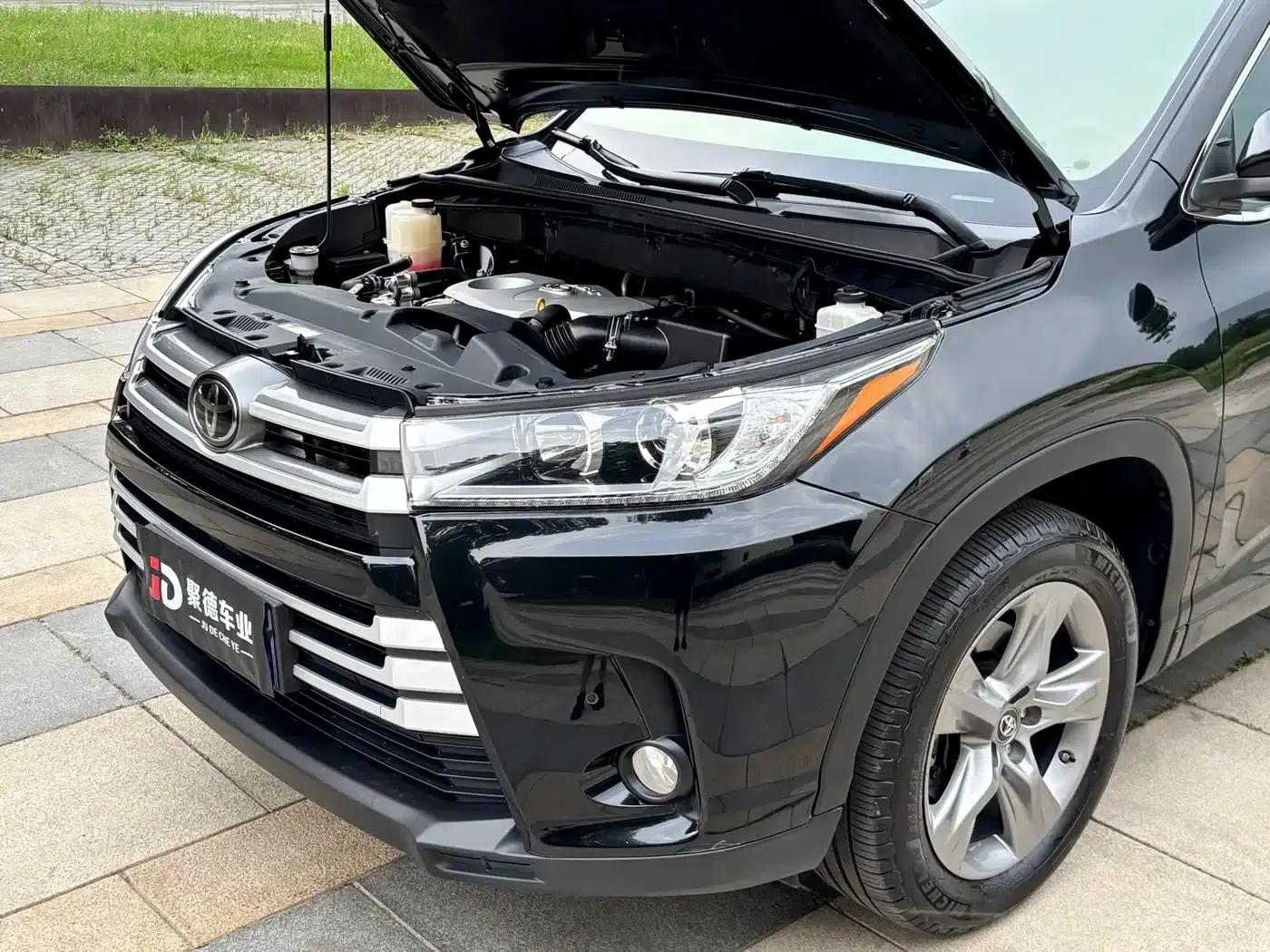 2021 Toyota Highlander 2.0T AWD Luxury 7-seater — миниатюра 24