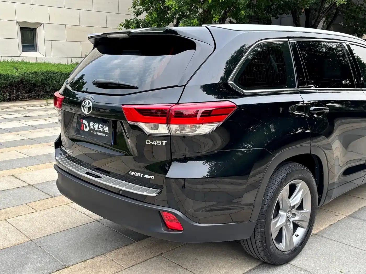 2021 Toyota Highlander 2.0T AWD Luxury 7-seater — миниатюра 8