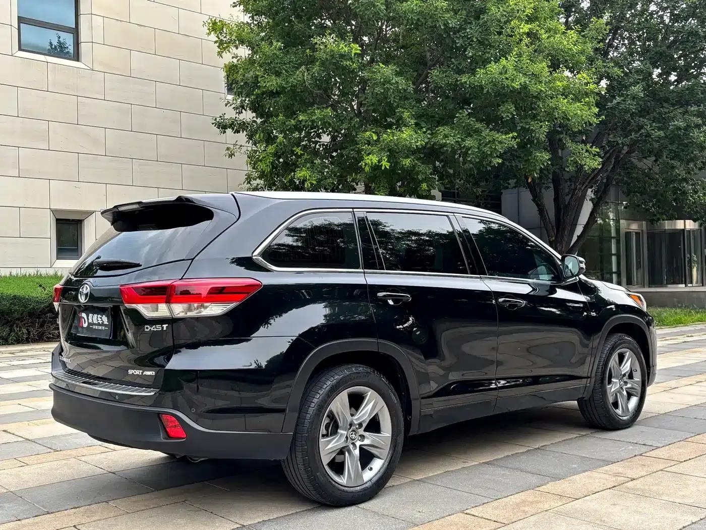 2021 Toyota Highlander 2.0T AWD Luxury 7-seater — миниатюра 9
