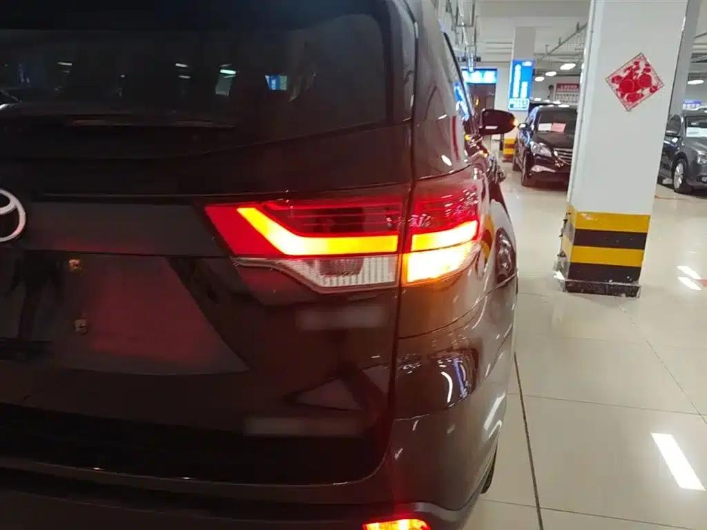 2018 Toyota Highlander 2.0T AWD Luxury 7-seater (China VI Emission Standard) — миниатюра 8
