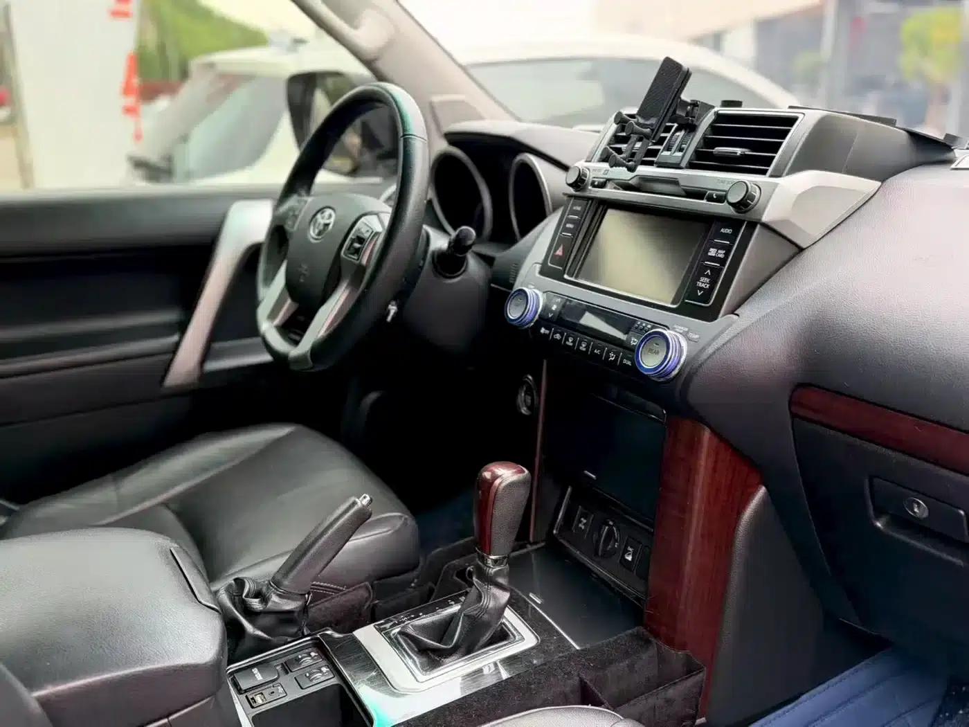 2016 Prado 3.5L Automatic TX-L NAVI — миниатюра 7