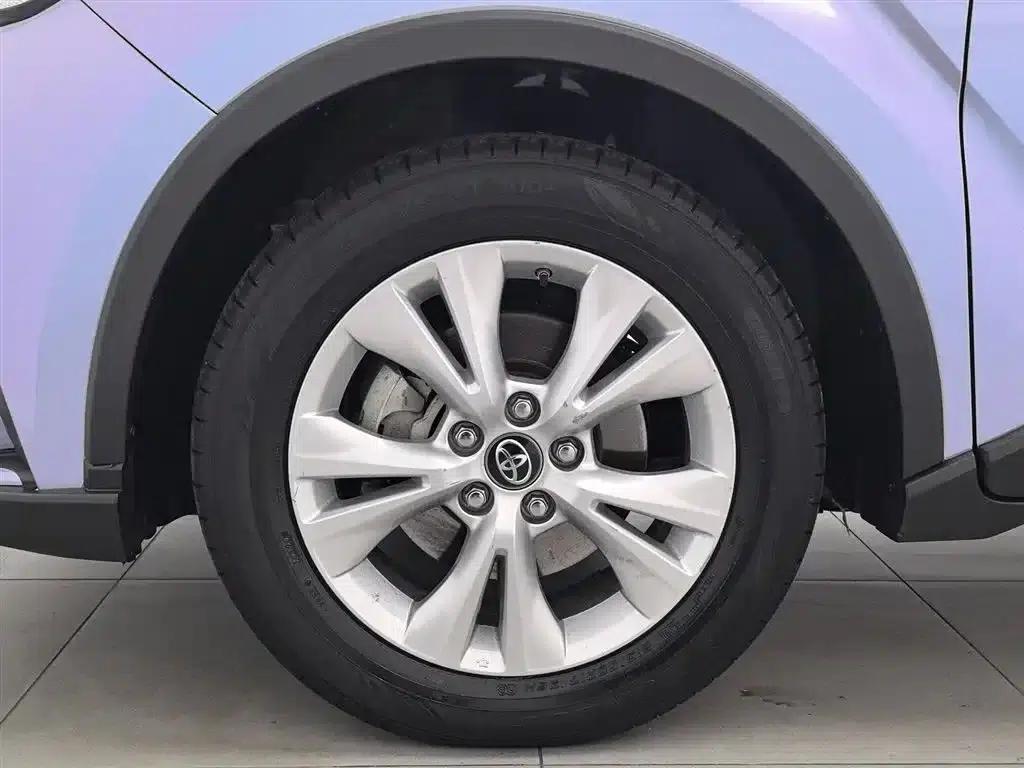 2021 Toyota C-HR Hybrid 2.0L Sport Edition — миниатюра 17